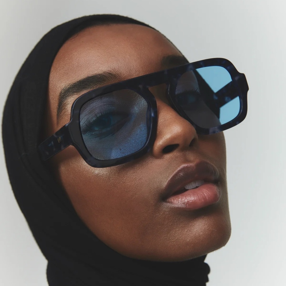 Elisa John Jane Frame Blue Tortoise